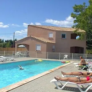  Hébergement de vacances Les Amandiers France